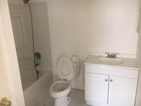 99 S Edward Ct, Eureka, MO 63025 photo 9