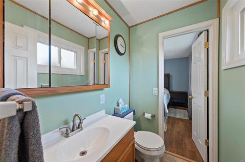 1018 Savoy Ln, Manchester, MO 63011 photo 12