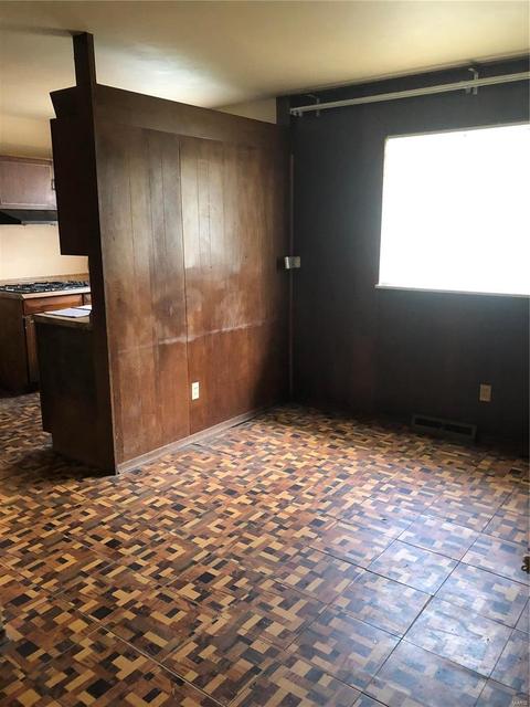 11122 Ebert Dr, Saint Louis, MO 63136 photo 6