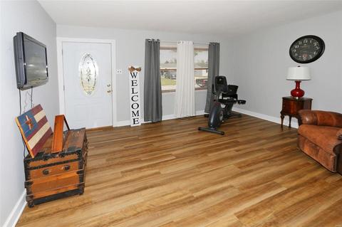 206 Briscoe Ave, O'fallon, MO 63366 photo 2