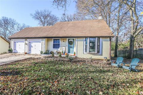 152 Shaw Dr, Eureka, MO 63025 photo 2