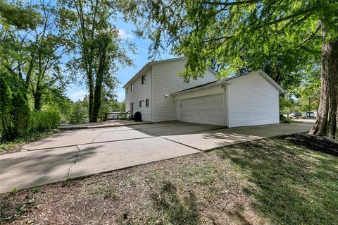 300 High Meadows Dr, Ballwin, MO 63011 photo 37