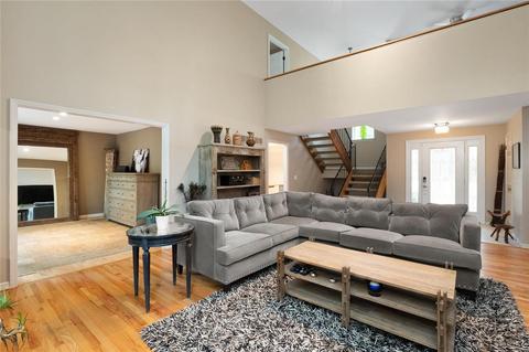 638 Huntley Hts, Ballwin, MO 63021 photo 5
