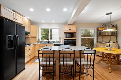 638 Huntley Hts, Ballwin, MO 63021 photo 7