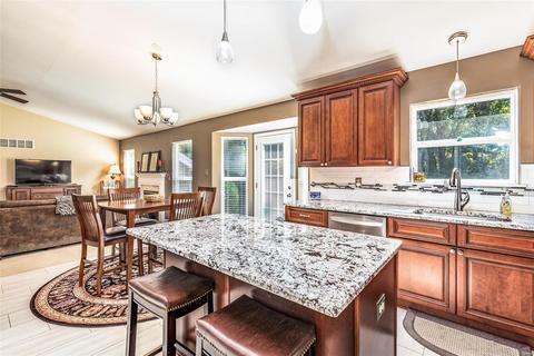4 Saint Agatha Ct, O'fallon, MO 63366 photo 9