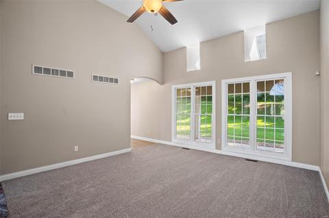 21 Manderly Place Dr, O'fallon, MO 63366 photo 9