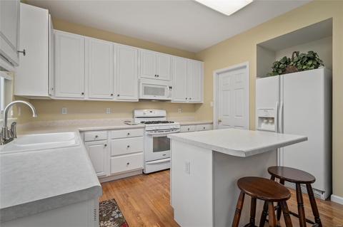 413 Copper Tree Trl, O'fallon, MO 63368 photo 13