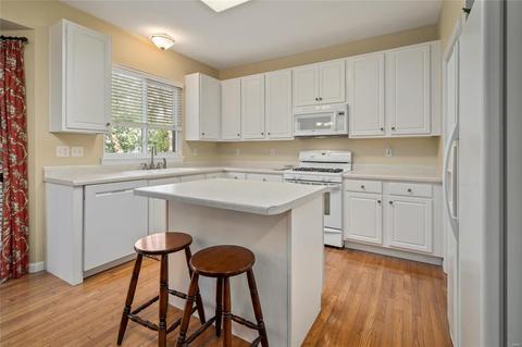 413 Copper Tree Trl, O'fallon, MO 63368 photo 12