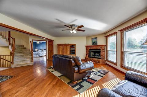 5201 Roanoke Dr, Weldon Spring, MO 63304 photo 5