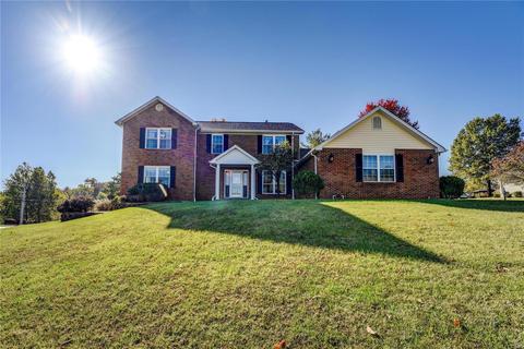 5201 Roanoke Dr, Weldon Spring, MO 63304 photo 1