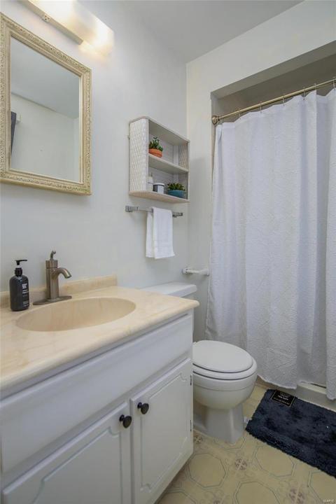 189 Walden Dr, Eureka, MO 63025 photo 24