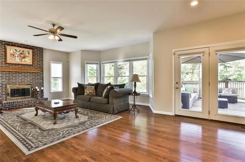 947 Crown Pointe Estates Dr, Wildwood, MO 63021 photo 17