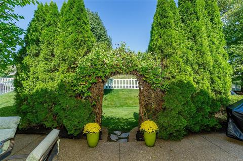 919 Cypress Trl, O'fallon, MO 63368 photo 8