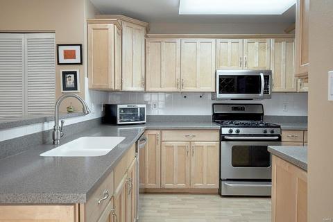 1705 Highview Circle Ct, Ballwin, MO 63021 photo 8