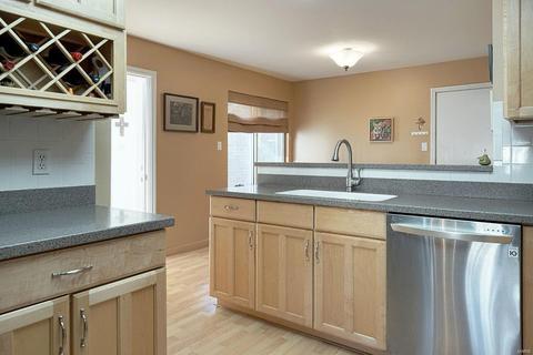 1705 Highview Circle Ct, Ballwin, MO 63021 photo 10