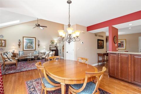 1329 Stone Run Dr, Ballwin, MO 63021 photo 8