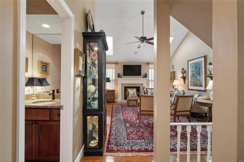 1329 Stone Run Dr, Ballwin, MO 63021 photo 3