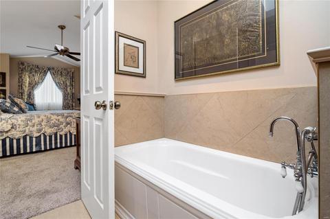 1329 Stone Run Dr, Ballwin, MO 63021 photo 21