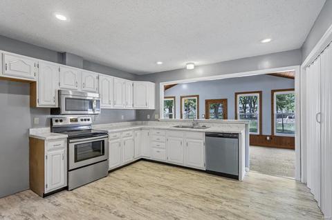 217 Highview, Ballwin, MO 63011 photo 7