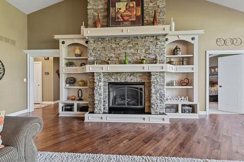887 Whitmoor Dr, Weldon Spring, MO 63304 photo 5