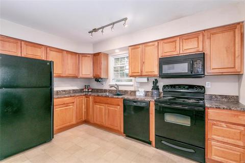 702 Cordes St, O'fallon, MO 63366 photo 10