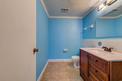 242 Cedar Village Ct, Ballwin, MO 63021 photo 30