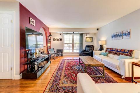 242 Cedar Village Ct, Ballwin, MO 63021 photo 3