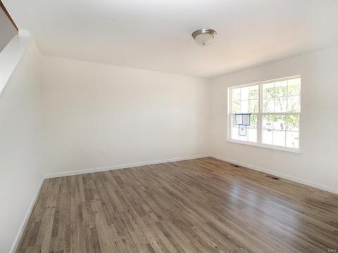 5228 Shawnee View Ct, Eureka, MO 63025 photo 2