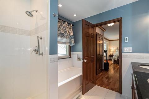 1502 Rosewood Terrace Dr, Ballwin, MO 63021 photo 21