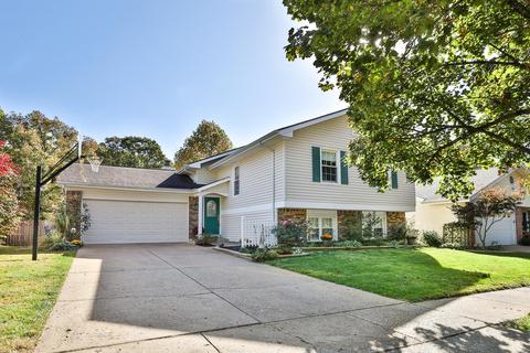 1270 Weatherton Pl, Ballwin, MO 63021 photo 2