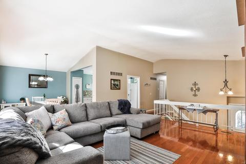 1270 Weatherton Pl, Ballwin, MO 63021 photo 5