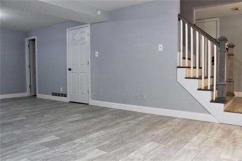 913 Queensbridge, Manchester, MO 63021 photo 7