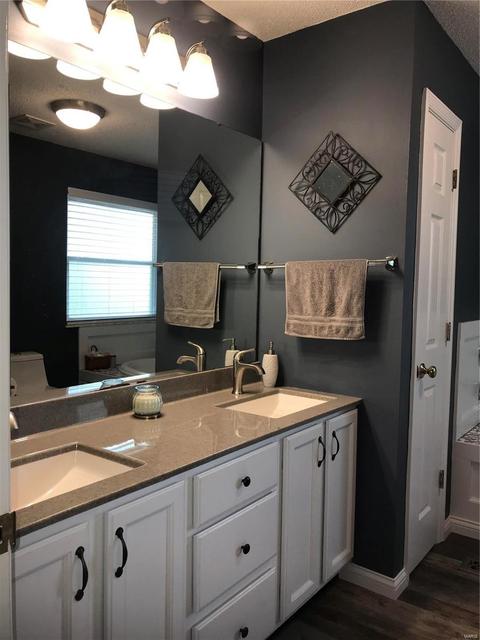 250 Old Stone Ct, O'fallon, MO 63368 photo 22