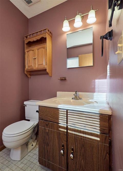 704 Williams Dr, Eureka, MO 63025 photo 18
