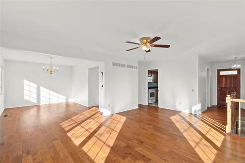 955 Barbizon, Manchester, MO 63021 photo 10