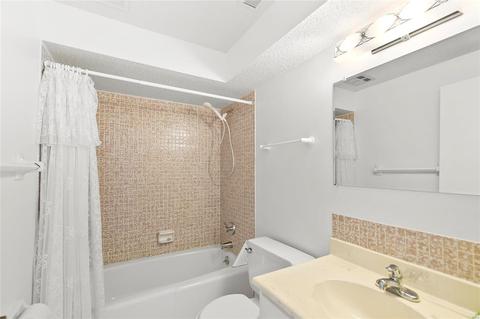 955 Barbizon, Manchester, MO 63021 photo 33