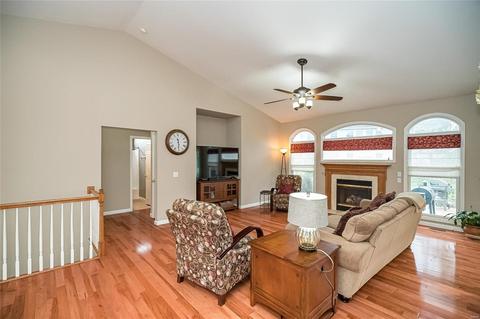 20 Dugout Ct, O'fallon, MO 63366 photo 5