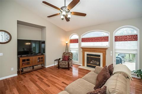 20 Dugout Ct, O'fallon, MO 63366 photo 8