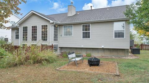 1 Sapphire Ct, O'fallon, MO 63366 photo 3