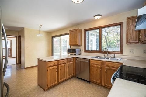 223 Timber Meadow Dr, Wildwood, MO 63011 photo 16