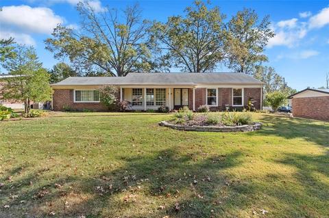 418 Claymont Dr, Ballwin, MO 63011 photo 1