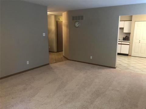 712 Woodside Trails Dr #101, Ballwin, MO 63021 photo 6