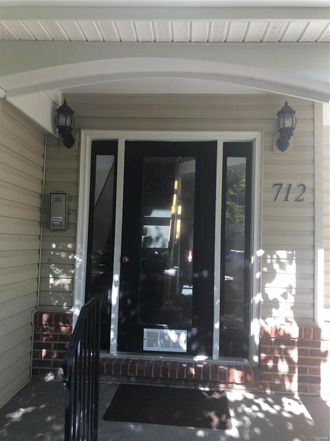 712 Woodside Trails Dr #101, Ballwin, MO 63021 photo 2