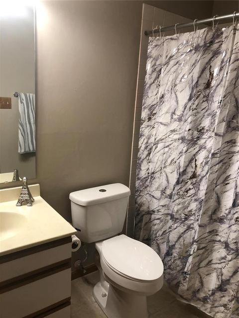 712 Woodside Trails Dr #101, Ballwin, MO 63021 photo 18