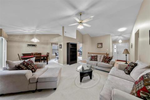 413 Arbor Spg, Ballwin, MO 63021 photo 8