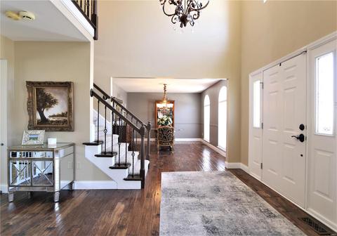 323 Harbour Pointe Dr, Grover, MO 63040 photo 4