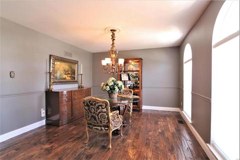 323 Harbour Pointe Dr, Grover, MO 63040 photo 17