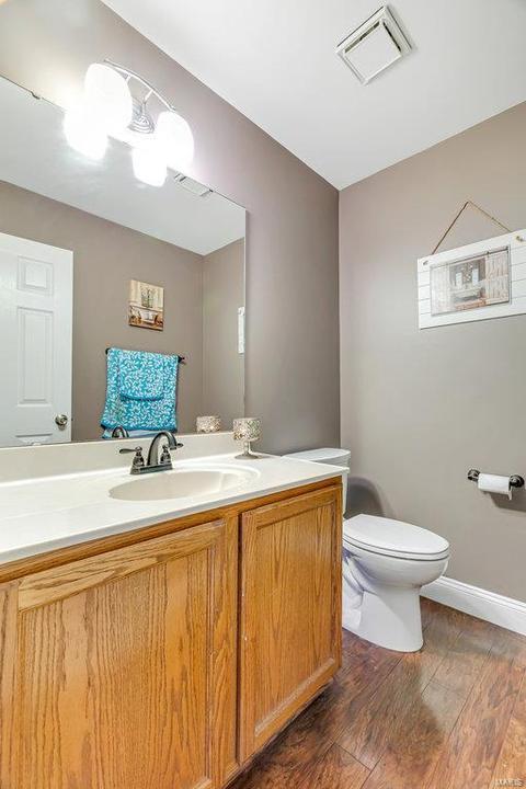 668 Emge Rd, O'fallon, MO 63366 photo 11