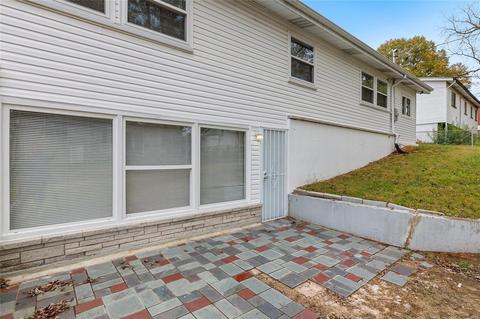 2562 Hackman, Saint Louis, MO 63136 photo 29