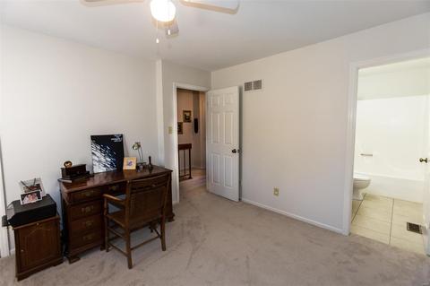 707 Forest Trace Dr #E, Chesterfield, MO 63017 photo 23